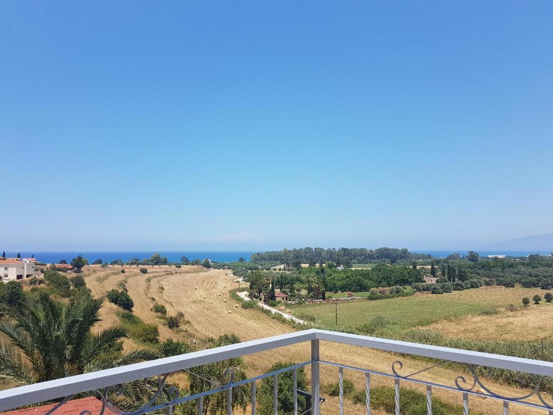 Panoramic Sea View Apartment In Polis-Latchi מראה חיצוני תמונה